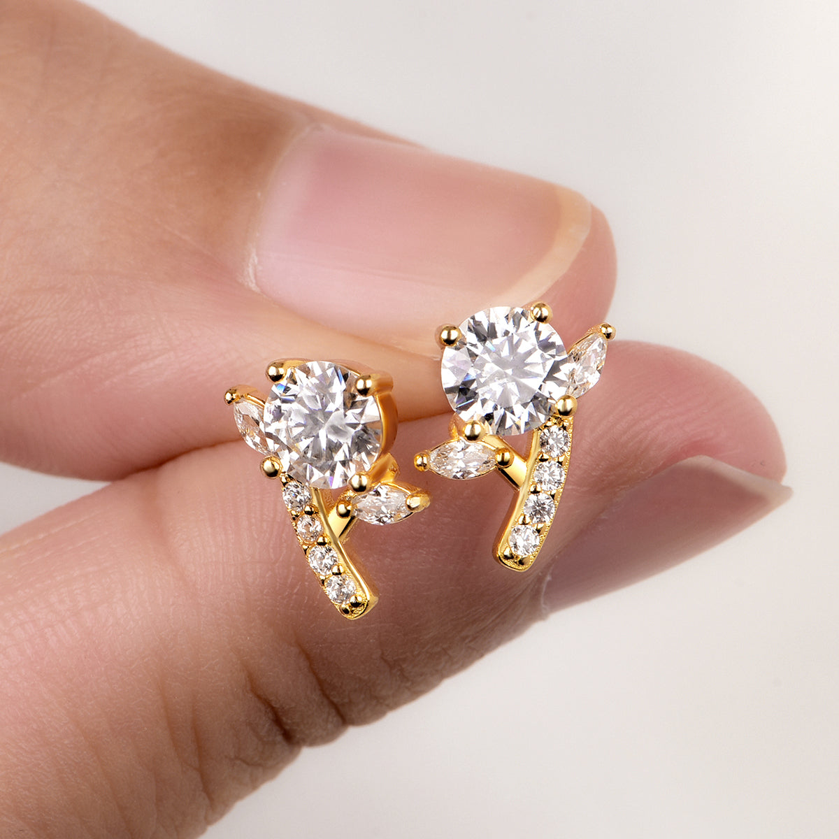 S925 Sterling Silver Flower Branch Stud Earrings, 5mm D-VVS1 Moissanite Leaf Design, Platinum Plated 2g Women's Jewelry Gift Box