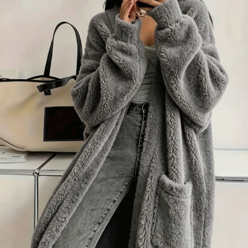 Loose and versatile base long-sleeved shirt