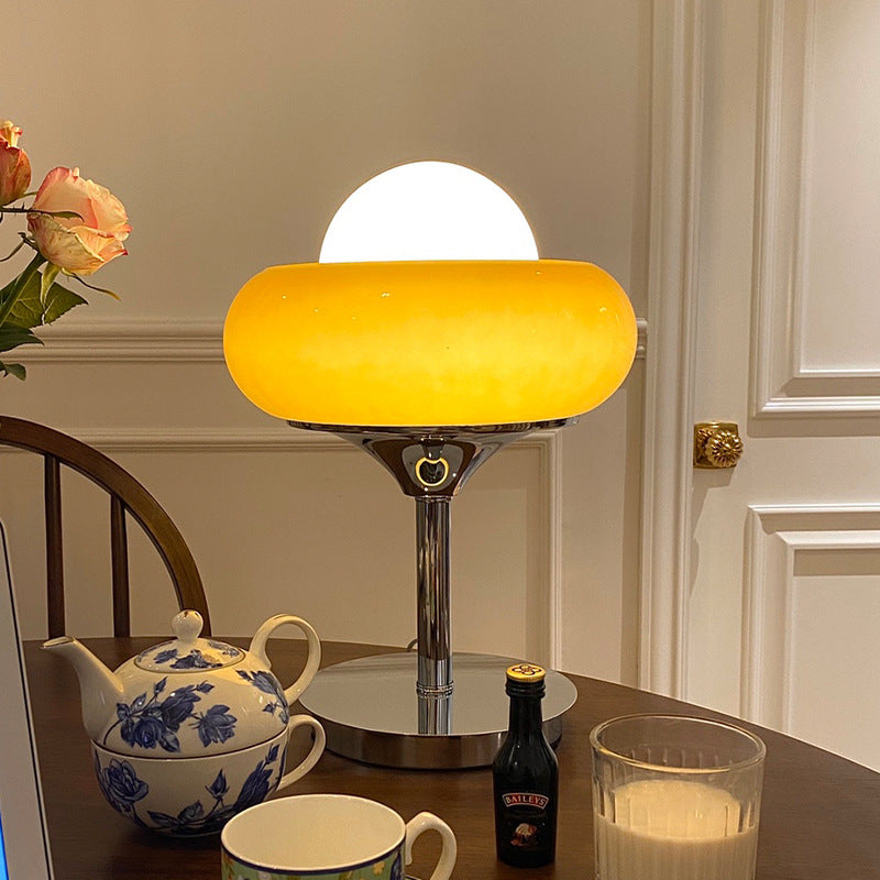 Bauhaus Style Nordic Modern Floor Lamp Eggshaped Bedside Lamp